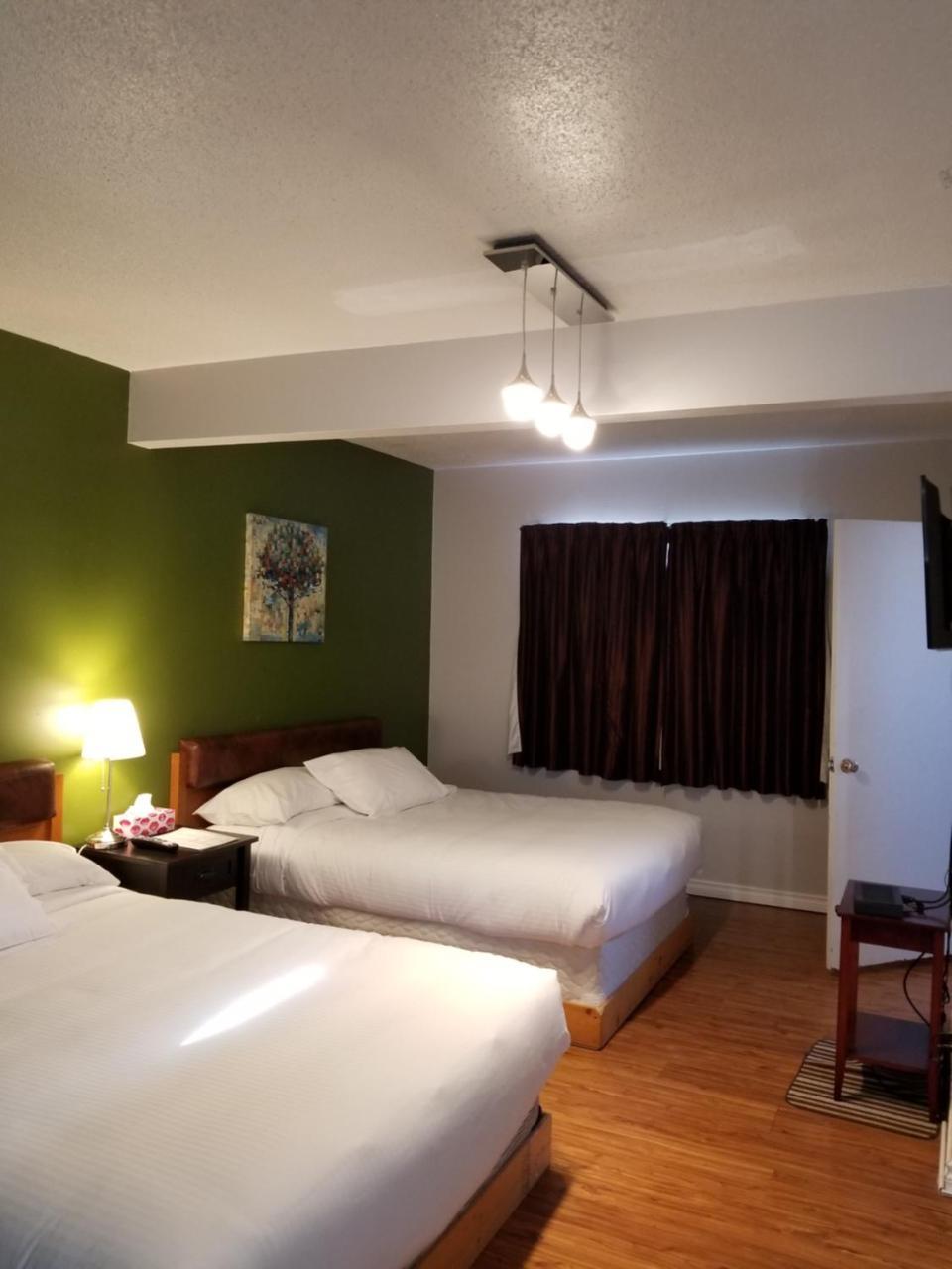 Sundre Sun Plaza Motel المظهر الخارجي الصورة